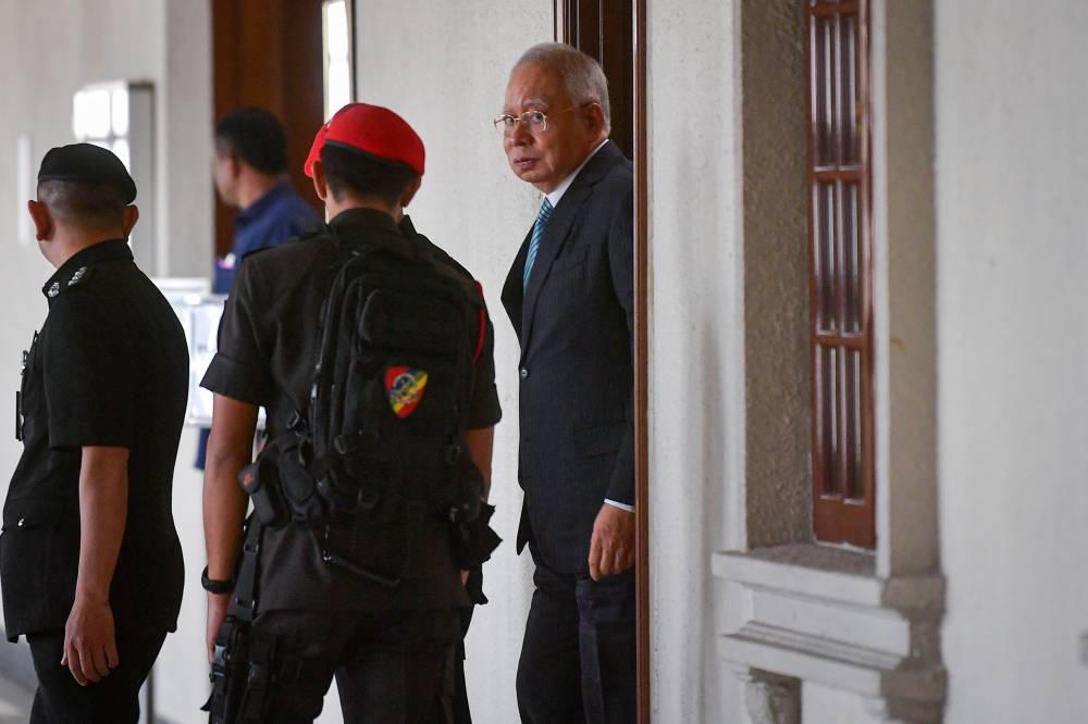 Najib's Lawyers Allowed To Participate In Bar Council's Leave ...