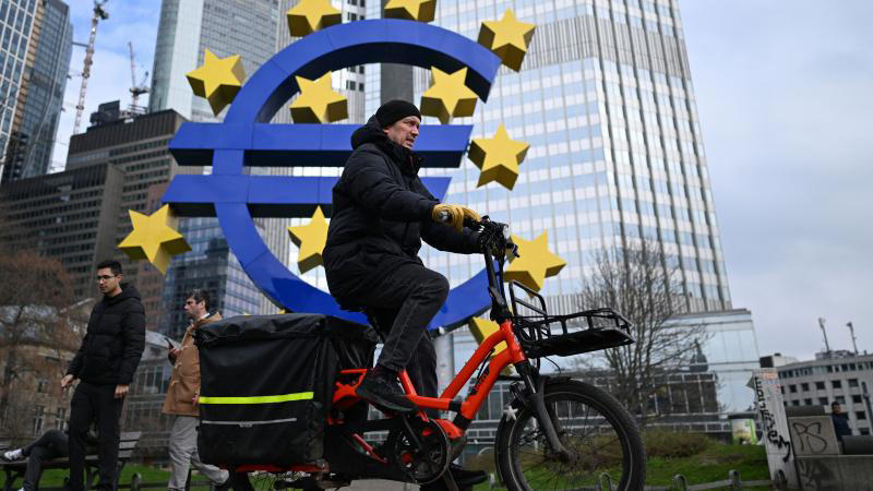 zone euro : l’inflation ralentit légèrement en juin, à 2,5 % sur un an