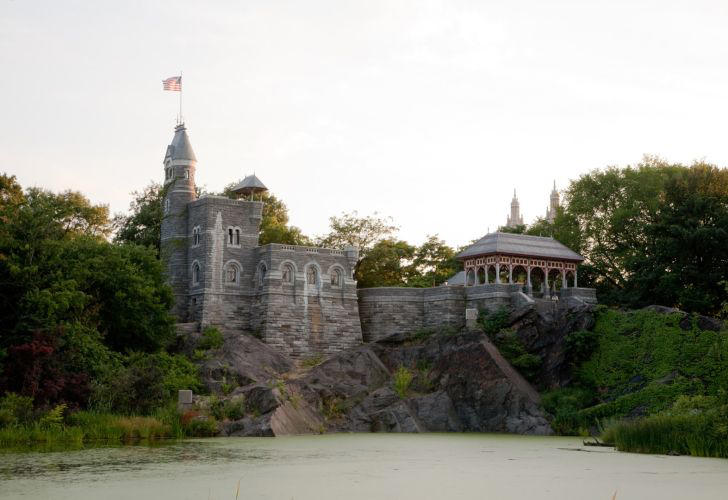 nueva york: 10 curiosos castillos y fuertes para visitar en tu próximo viaje