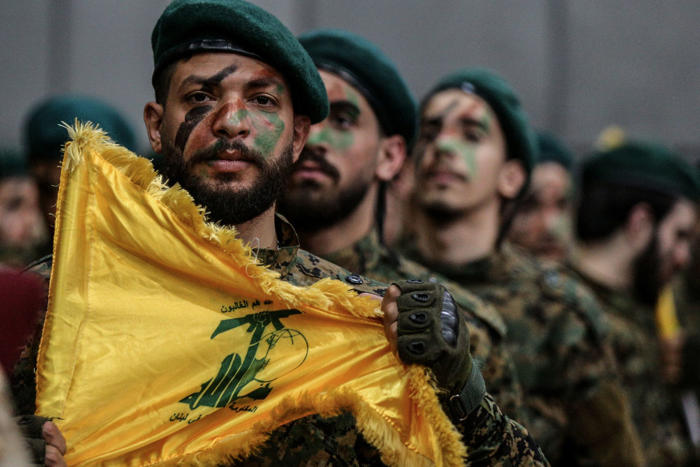 hisbollah-kreise: bnd-vizepräsident zu gesprächen in beirut