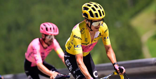 le maillot jaune richard carapaz lâché dans la montée du galibier dans la 4e étape du tour de france