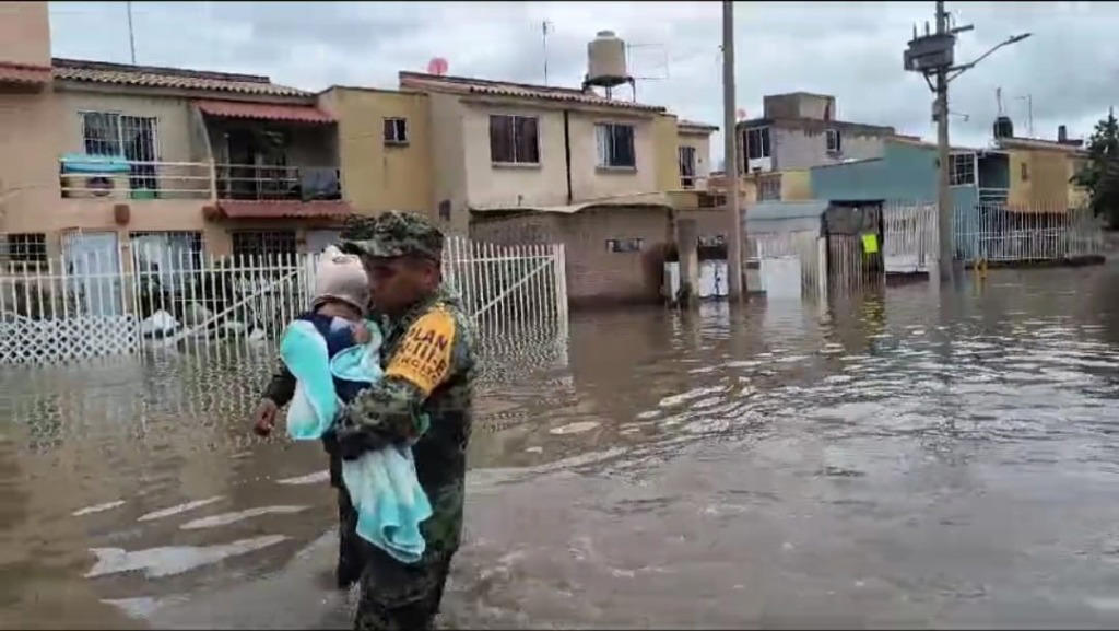 continúan los estragos por fuertes lluvias en chicoloapan, edomex