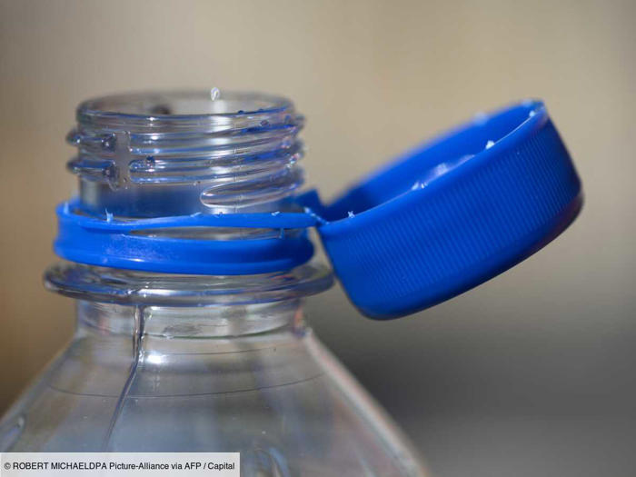 bouchons attachés aux bouteilles plastique : vous n’y couperez plus à partir du 3 juillet !