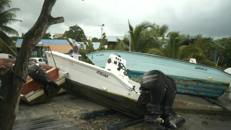 furacão beryl, elevado à categoria 5, causa destruição e deixa cinco mortos no caribe