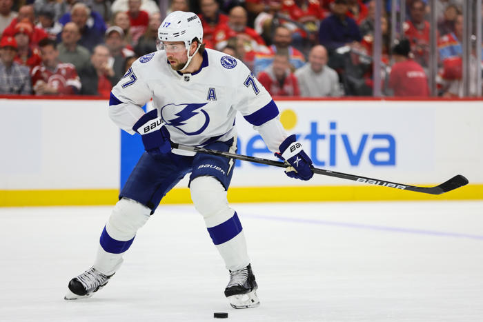 lightning sign franchise cornerstone to four-year extension