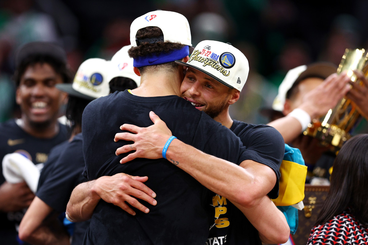 NBA Fans React To Steph Curry's Emotional Message For Klay Thompson