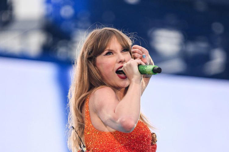 Taylor Swift theft sparks chaos in Dublin as fans joke 