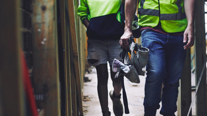 decline in construction apprenticeships flags concern for housing crisis