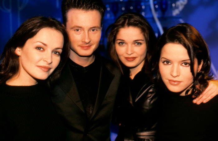 the corrs star 'humiliated' after being banned from getting on ryanair flight