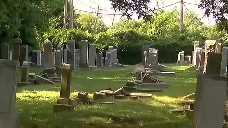 Families Of Loved Ones Buried At Jewish Cemeteries Call Vandalism ...