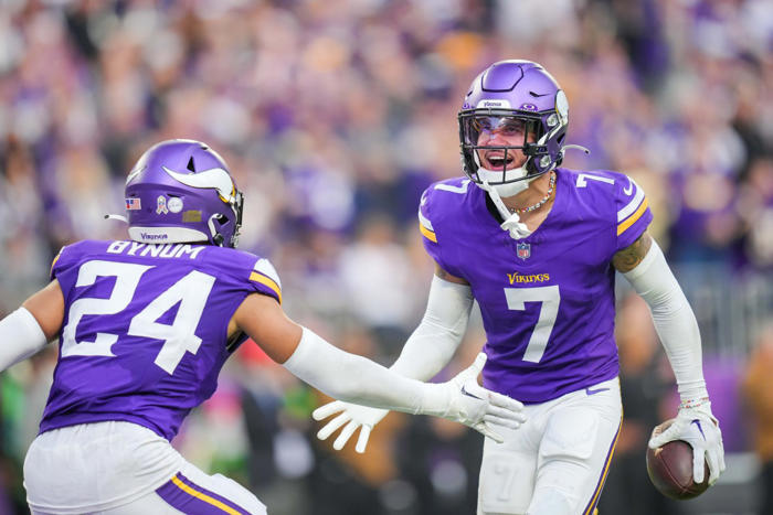 vikings secondary rated among worst in nfl