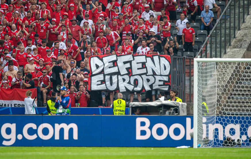 «ausländer raus»-rufe – österreich-fans sorgen bei srf-schaltung für rassismus-eklat