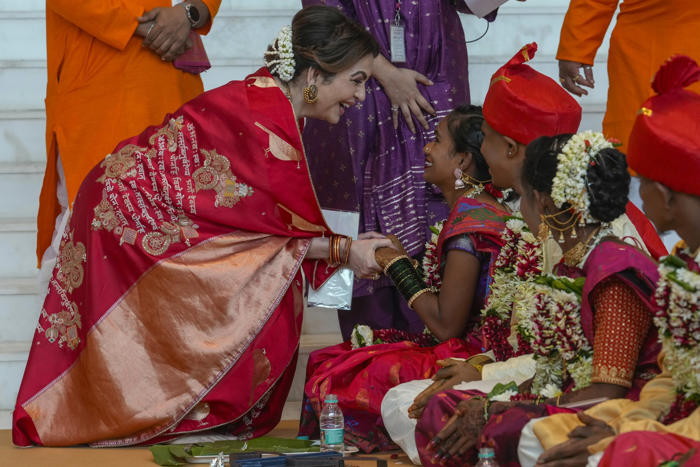 ινδία: ο χλιδάτος γάμος που διοργάνωσε ο πλουσιότερος άνδρας της ασίας