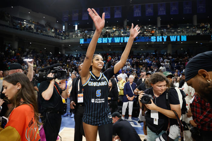angel reese calls out everyone after massive wnba night
