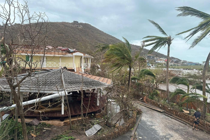 kategori fire-orkan har ramt caribien: situation er uhyggelig