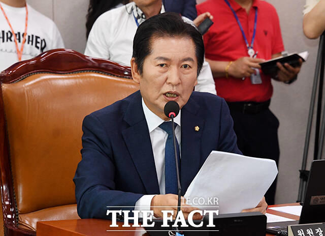 [단독] 정청래, 국회 무단 불출석 국무위원 '3년 징역형' 법안 추진