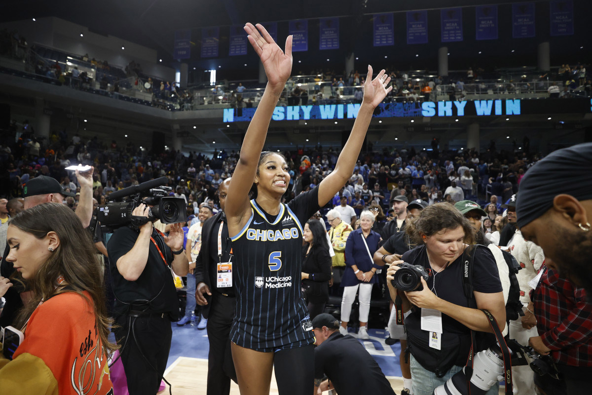 Angel Reese Calls Out Everyone After Massive WNBA Night