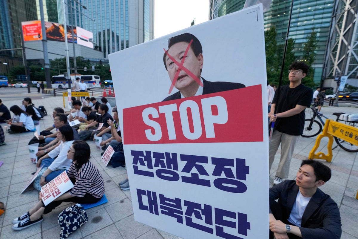 Over A Million South Koreans Sign Petition To Impeach President Yoon ...