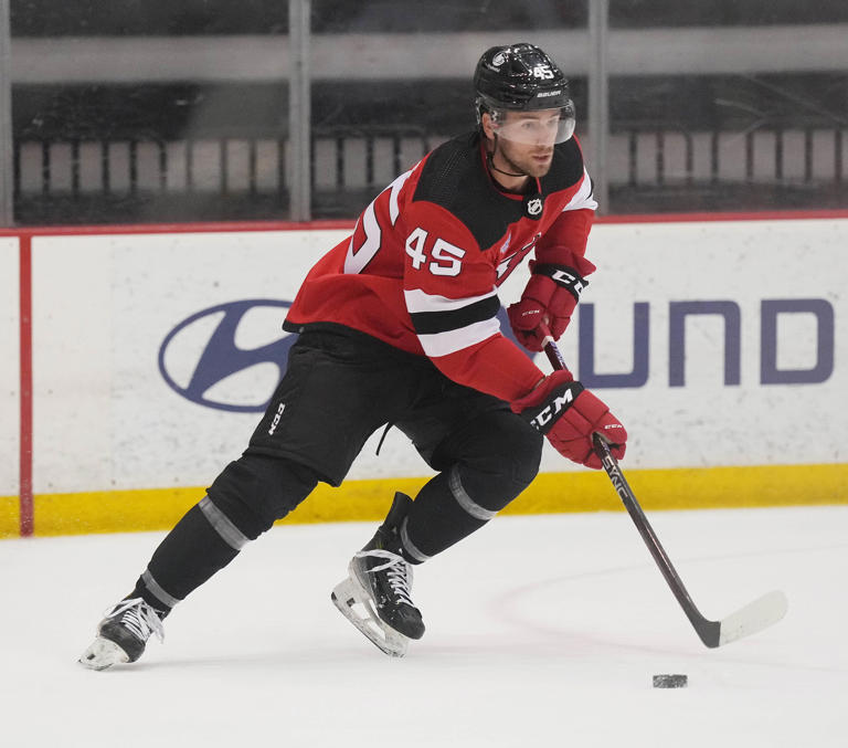 Jack Malone, former Delbarton hockey standout, impresses at Devils camp ...