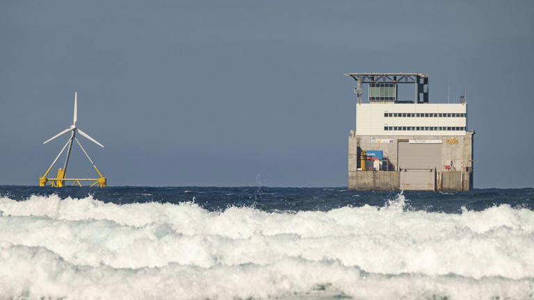 adani-group-companies-see-their-shares-decline-amid-new-revelation-in