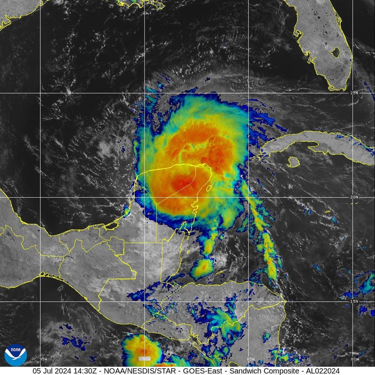 Hurricane Beryl 11 a.m. radar image July 5, 2024.
