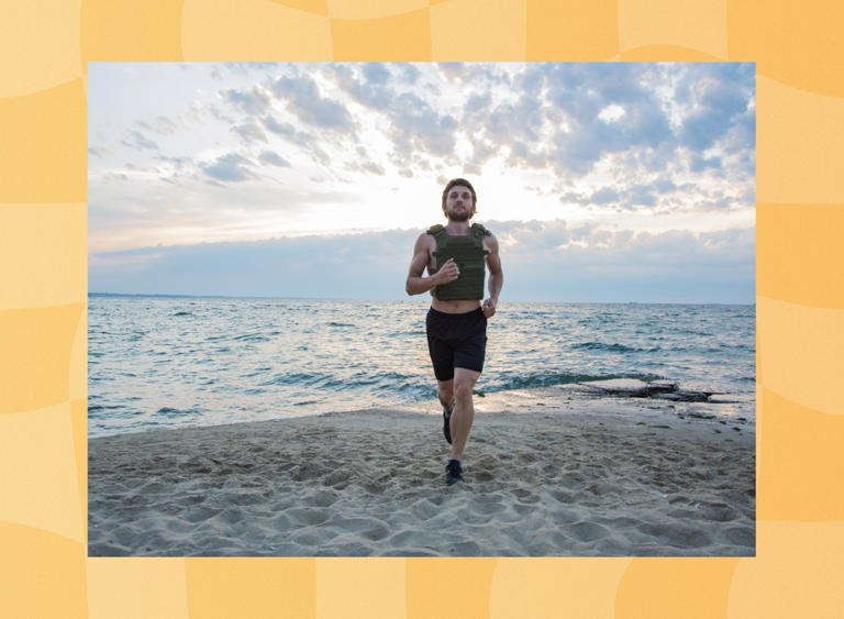 The 10 Pros and Cons of Walking With a Weighted Vest