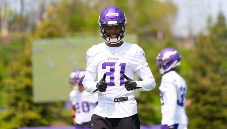 Vikings Rookie Khyree Jackson Dies in Car Accident — Alcohol a Possible ...