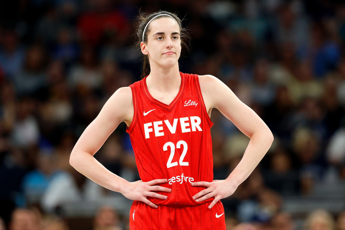 MINNEAPOLIS, MINNESOTA - JULY 14: Caitlin Clark #22 of the Indiana Fever looks on against the Minnesota Lynx in the first quarter at Target Center on July 14, 2024 in Minneapolis, Minnesota. (Photo by David Berding/Getty Images) David Berding/Getty Images
