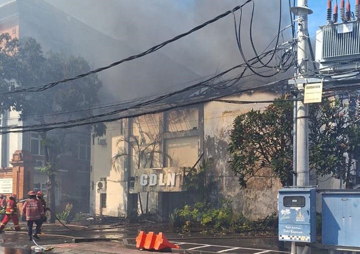 Gedung Server Universitas Udayana Bali Terbakar, Ada Apa?