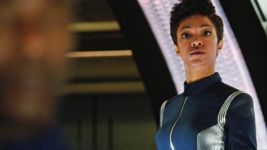 <p>After Star Trek: Discovery jumped into the 32nd century, the show featured a number of references to earlier shows. This included some great references to Star Trek: Voyager that made our inner Captain Janeway feel like she just took her first sip of coffee. However, what most fans overlook is that the season 1 Discovery episode “Magic to Make the Sanest Man Go Mad” had two big connections to Voyager, including a character dressing like Seven of Nine.</p>     <p><a href="https://www.msn.com/en-us/channel/source/Giant%20Freakin%20Robot/sr-vid-qmdc2fsd9rvninuc4gt4jbcf4qqybna49qb6ke9q75fhx0bqfcvs">Follow us on MSN</a> for more of the content you love.</p>