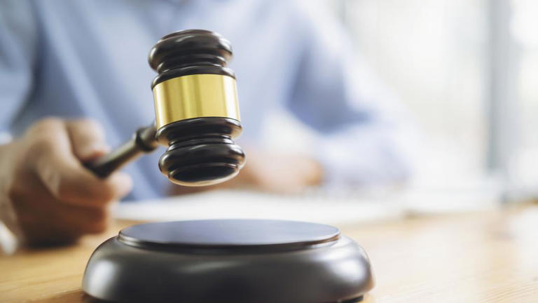 员工一年内因考勤被扣工资20.9万元,合理吗?法院判了 员工一年内因考勤被扣工资20.9万元,合理吗?法院判了