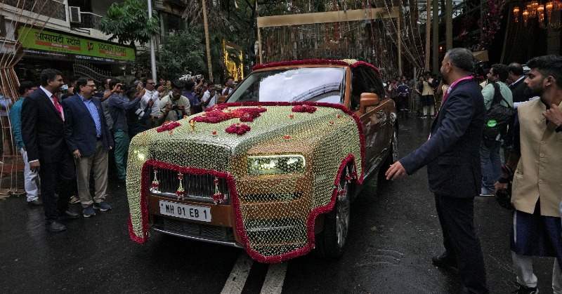 Mukesh Ambani’s Driver's Jaw-dropping Salary Will Leave You Speechless