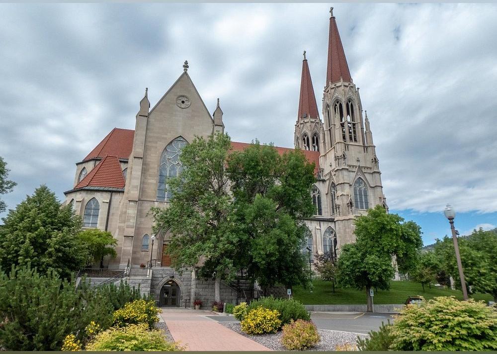 <p>- Rating: 5/5 (617 reviews)<br>- Address: 530 North Ewing St. Helena, Montana<br>- <a href="https://www.tripadvisor.com/Attraction_Review-g45212-d319138-Reviews-Cathedral_of_St_Helena-Helena_Montana.html">Read more on Tripadvisor</a></p>