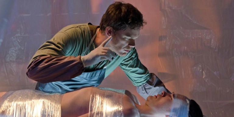 Dexter's kill room setup - evidence collection ritual