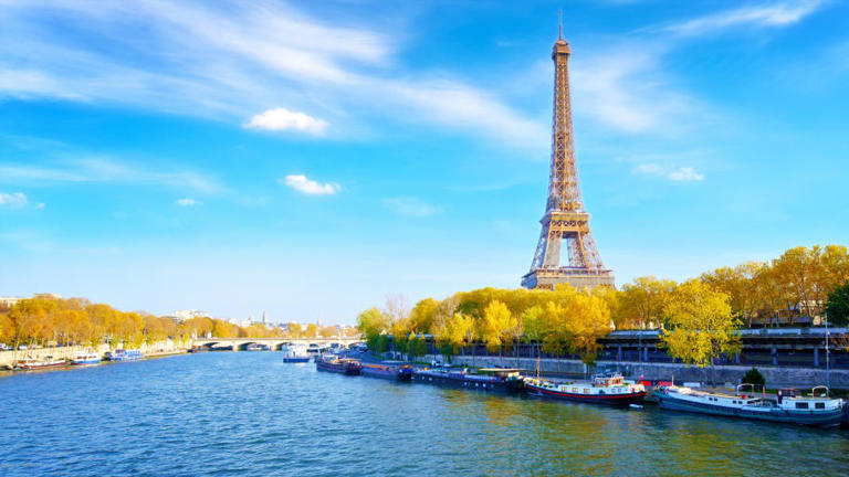 15 Monumental Facts About the Eiffel Tower