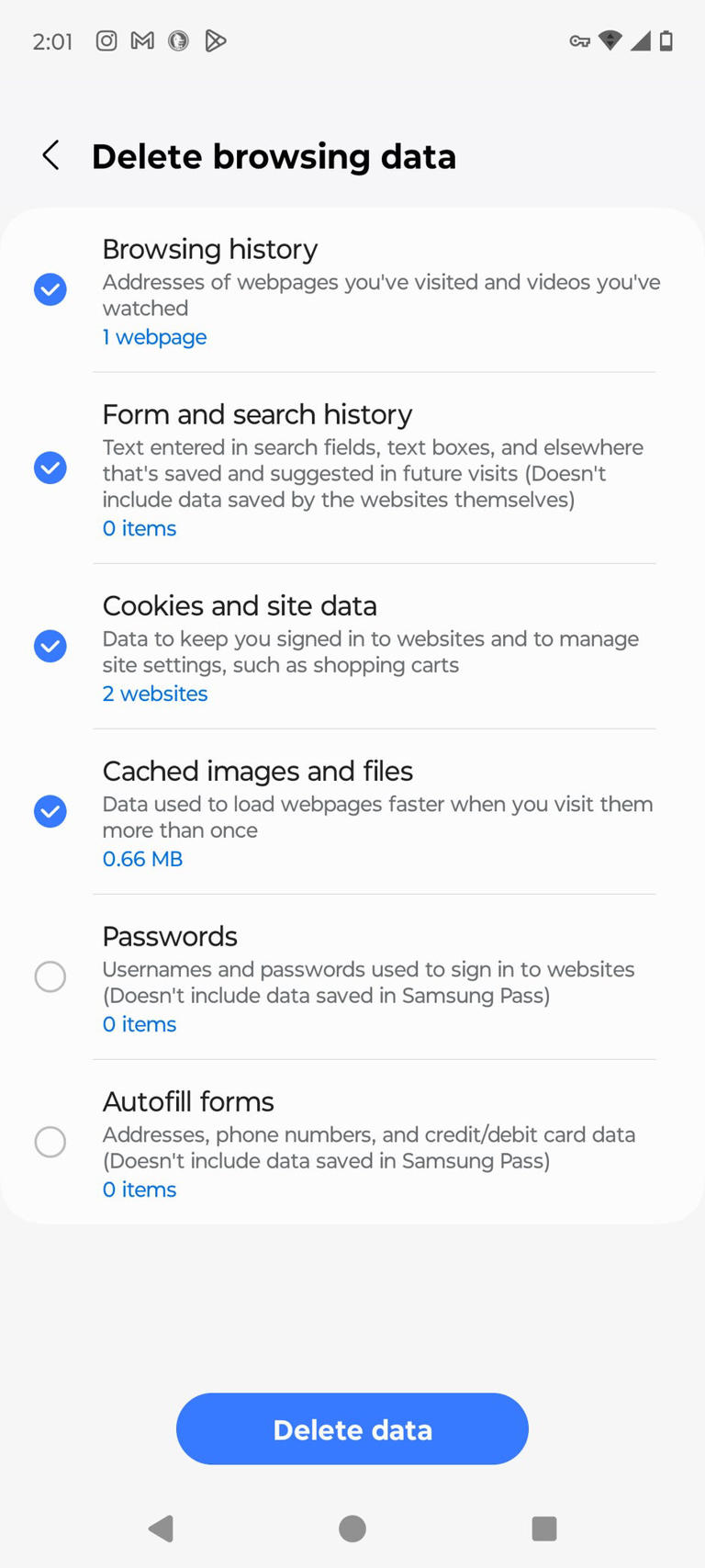 The "Clear data" and "Clear cache" options for Samsung Internet. Screenshot by Mike Sorrentino/CNET