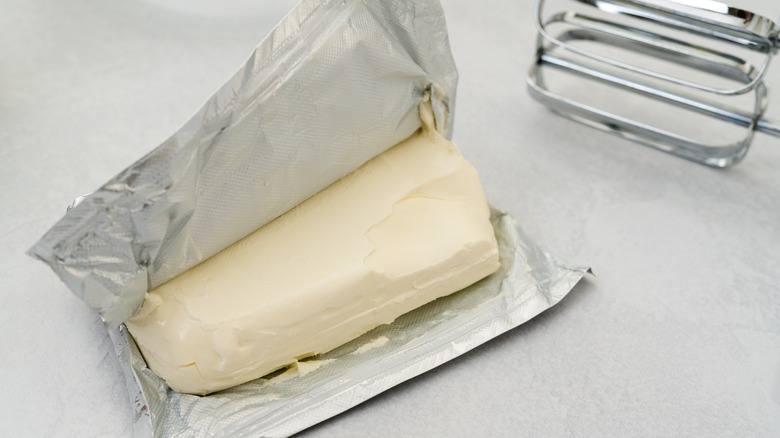 9 Types Of Cream Cheese, Explained