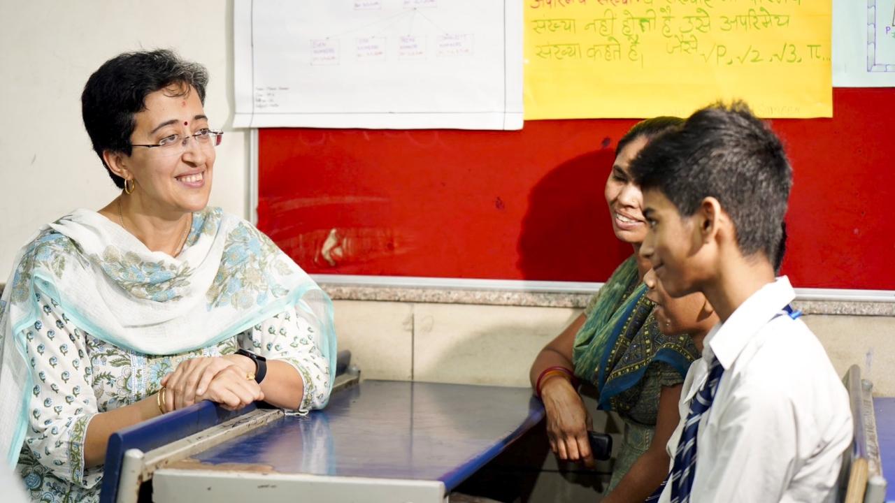 IN PHOTOS Delhi Education Minister Atishi Interacts With Parents At ...