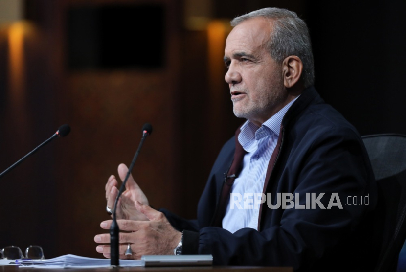 Presiden Pezeshkian: Iran Tak Akan Berunding di Bawah Ancaman AS