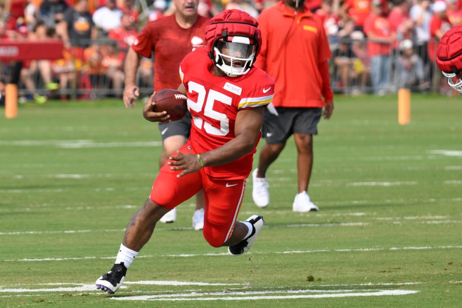 Chiefs’ Clyde Edwards-Helaire Dealing With PTSD After Missing Practice ...