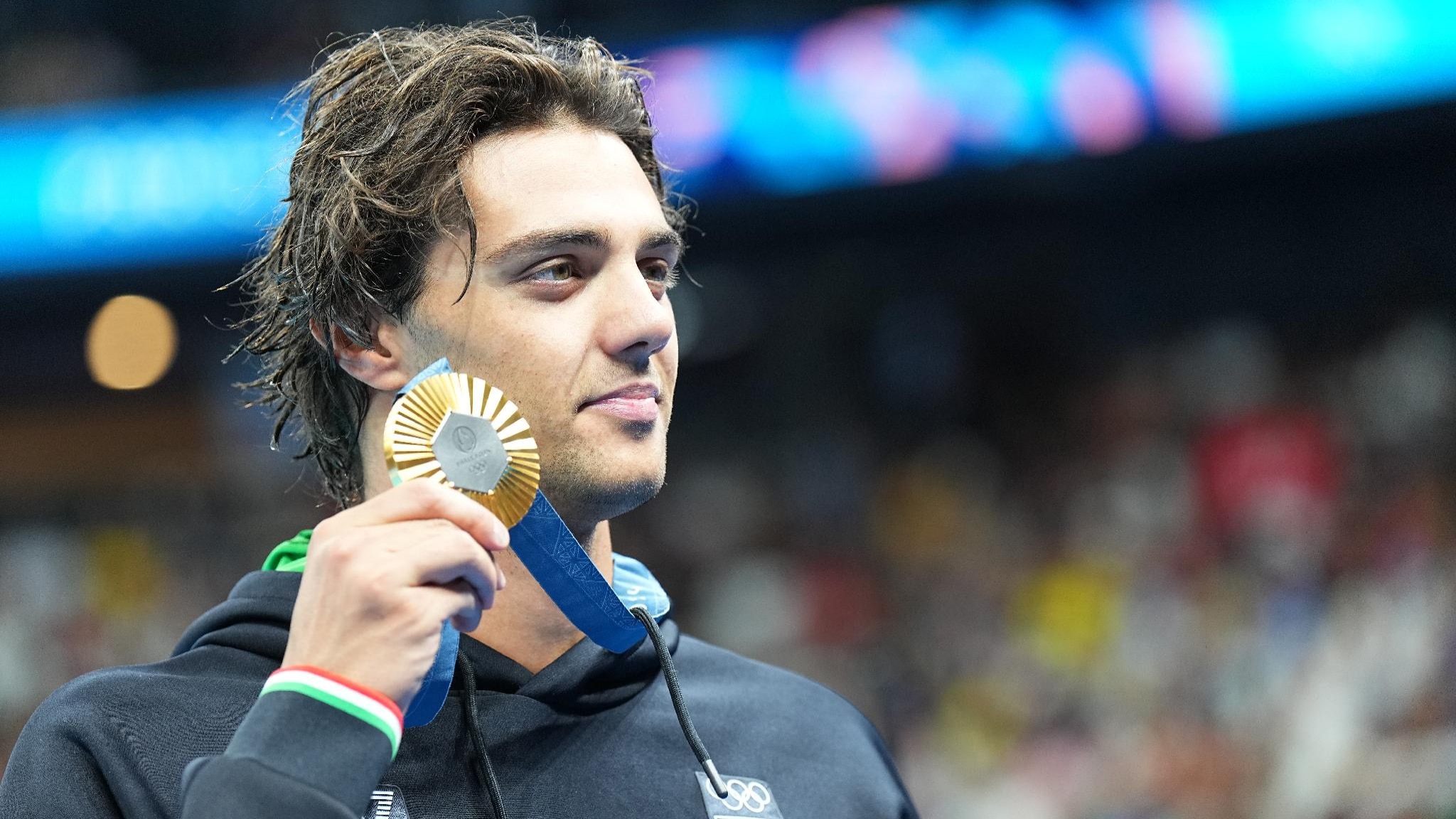 Olimpiadi: Ceccon è Oro Nei 100 Dorso, Macchi è Argento Nel Fioretto ...