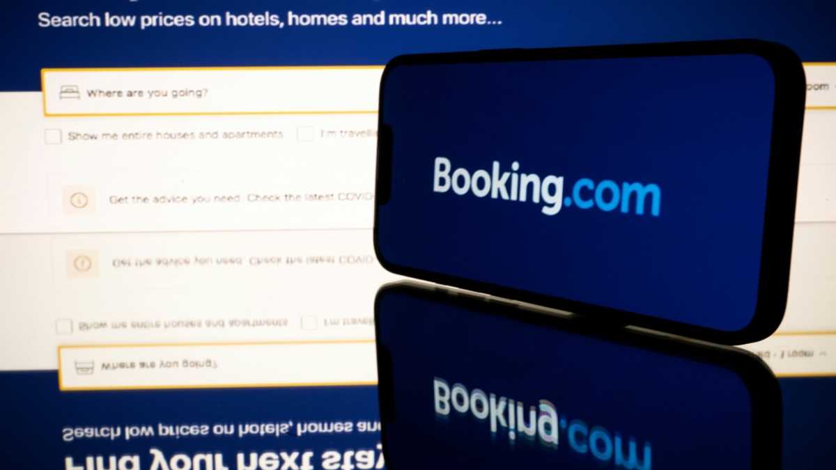 Spain Watchdog Fines Booking.com 413 Mn Euros