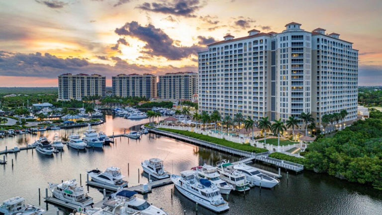 The views are amazing at any time of day at the Westin Cape Coral Resort (Photo: Westin Cape Coral Resort at Marina Village)