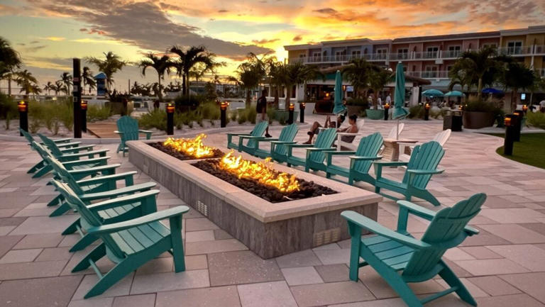 Sunset looks good on Margaritaville Beach Resort Fort Myers Beach (Photo: Margaritaville Beach Resort Fort Myers Beach)