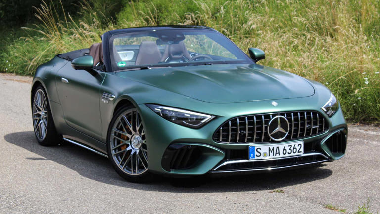 2025 Mercedes-AMG SL63 S E Performance Review-19
