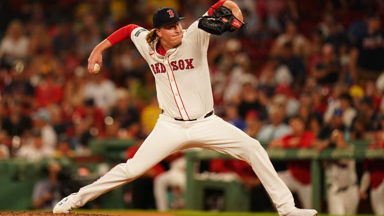 Red Sox Reliever Claimed Off Waivers By NL Central Team