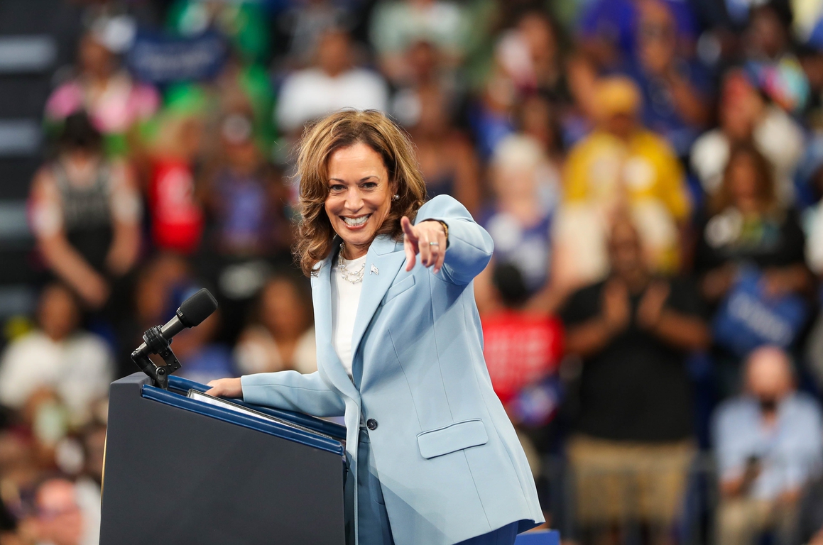 Kamala Harris Campaigns In Georgia: See Photos