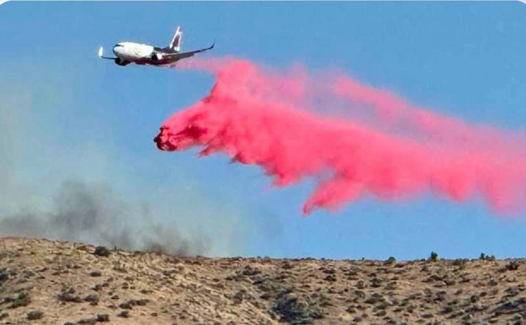 Brush fire scorches 300 acres in Apple Valley