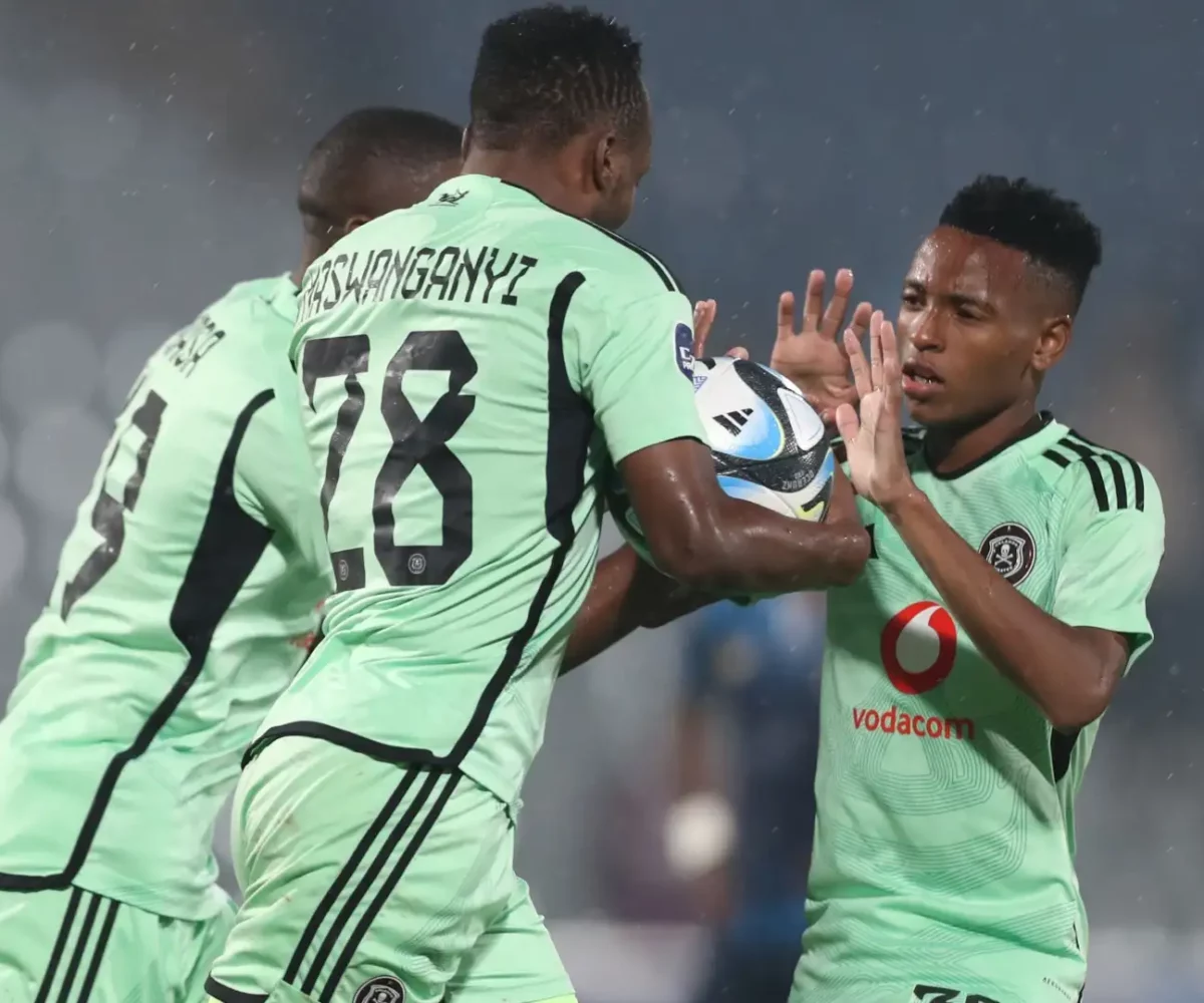 Why Mofokeng & Maswanganyi could leave Orlando Pirates soon