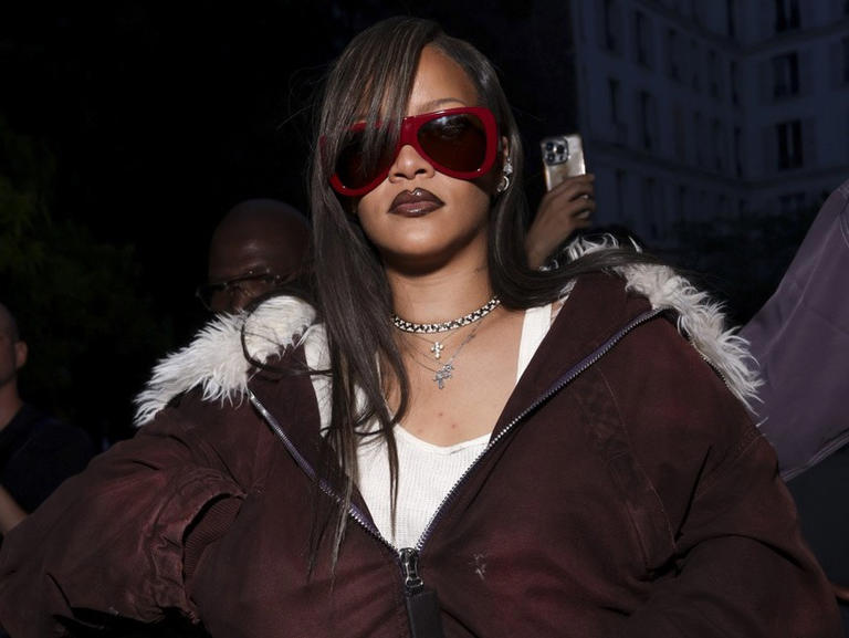 Rihanna était à Paris en juin pour la Fashion Week.